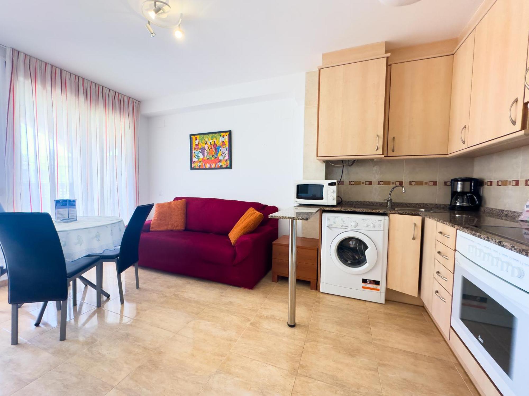Ferienwohnung Acogedor Apartamento Cerca De La Playa Wifi Y Parking Mont-roig del Camp Zimmer foto