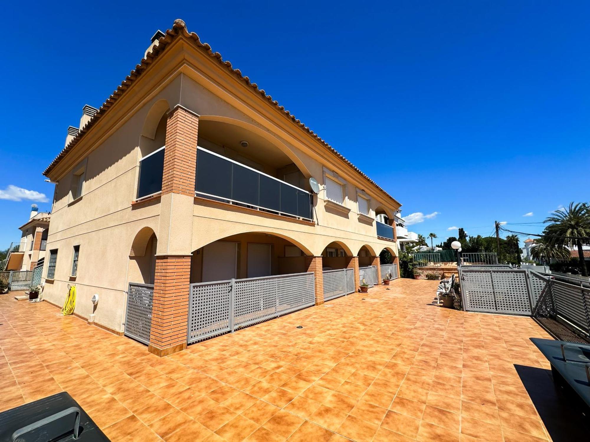 Ferienwohnung Acogedor Apartamento Cerca De La Playa Wifi Y Parking Mont-roig del Camp Exterior foto